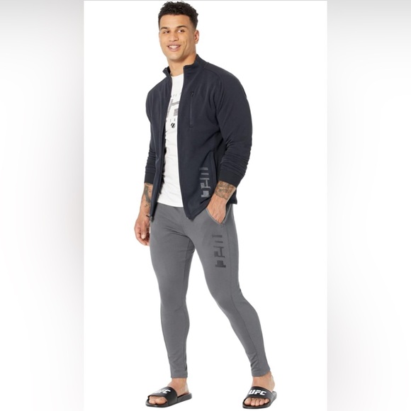 NWT UFC Men's Jacket Black Full Zip Cotton Comfort Style Ultimate fighter - Picture 2 of 5